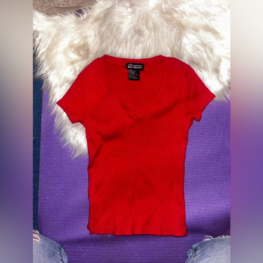 No Boundaries stretch top